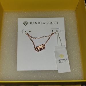 KENDRA SCOTT NECKLACE